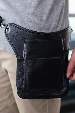 High-Capacity Waiters` Holster