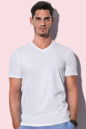 Clive V-Neck
