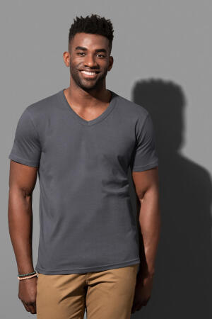 Ben V-Neck