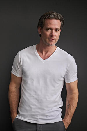 Mens Stretch V-Tee