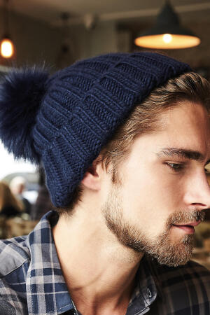 Verbier Fur Pom Pom Chunky Beanie