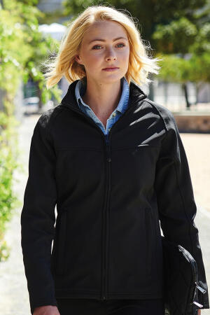 Women's Uproar Softshell Jacket