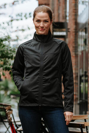 Women`s Greenwich Softshell