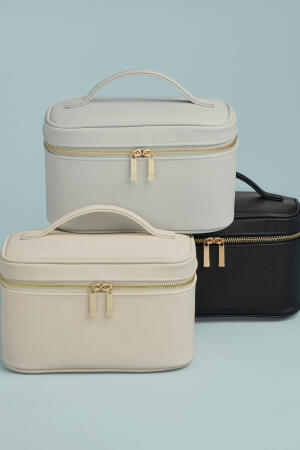 Boutique Vanity Case