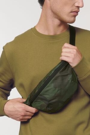 LIGHTWEIGHT HIP BAG AOP