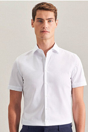 Men`s Shirt Slim Fit Shortsleeve