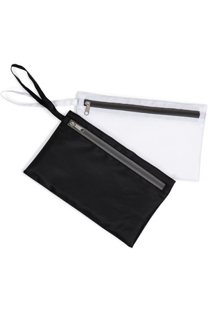 Kleine Tasche mit zwei Fächern, eines mit wasserdichtem Stoff