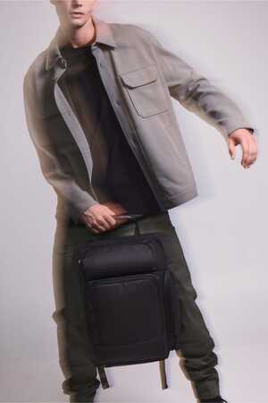 Rucksack mit Trägermaterial für Notebook