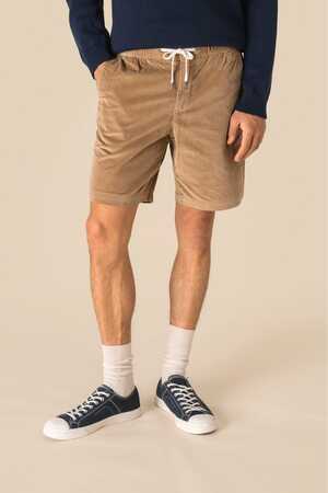 Umweltfreundliche Herren-Shorts aus Kord