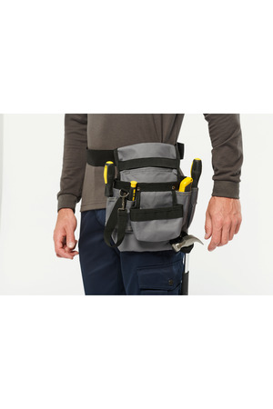 Werkzeugtasche mit Gürtel
