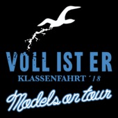 C76 - VOLL IST ER Models on tour
